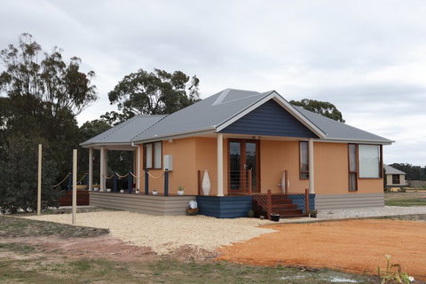 Aurora Cottages - New Castle Holiday 1