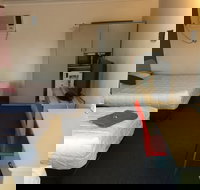 Parkway Motel - New Castle Holiday