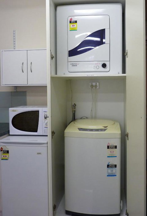 Box Hill Studio Apartment 2 - New Castle Holiday 5