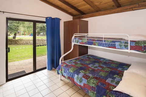 Sandy Bay Holiday Park - New Castle Holiday 1