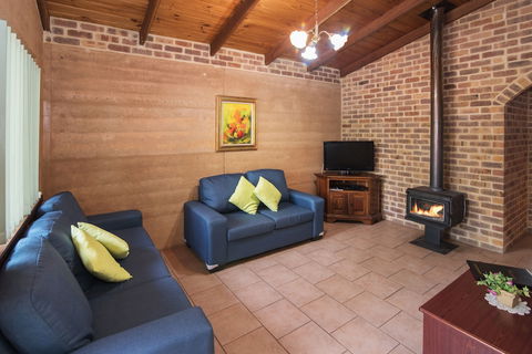 Sandy Bay Holiday Park - New Castle Holiday 5