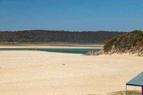 Tuross Beach Cabins & Campsites - New Castle Holiday 1