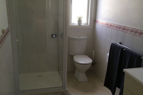 Glenlowren - New Castle Holiday 2