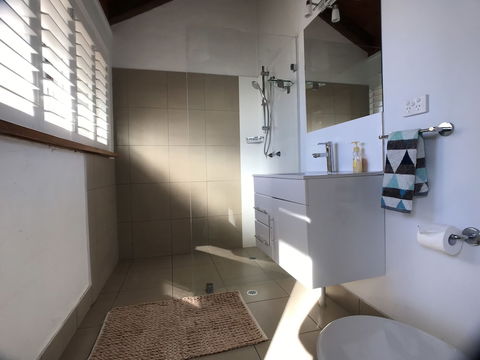 Treetops Everglades Villa - New Castle Holiday 3