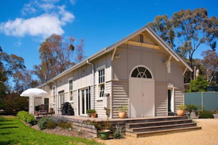 Harcourt VIC New Castle Holiday