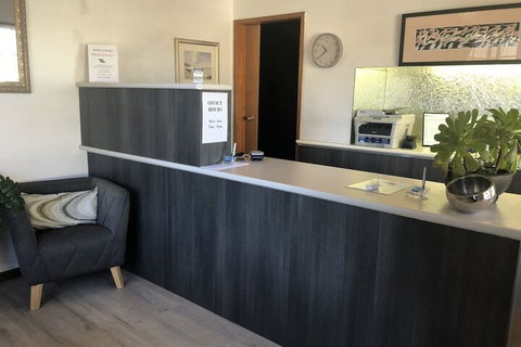 Cardiff Motor Inn - New Castle Holiday 7