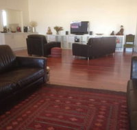 Crossroads Ecomotel - New Castle Holiday