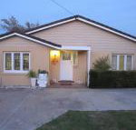 Layton Street Apartments - New Castle Holiday