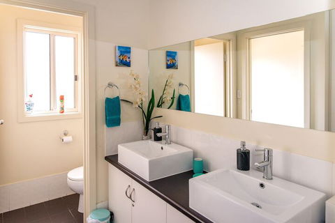 McLaren Vale Studio Apartments - New Castle Holiday 3