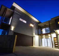 Agnes Sails - New Castle Holiday