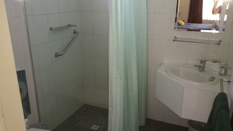 Kadina Village Motel - New Castle Holiday 5