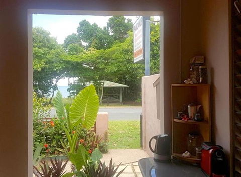 Pandanus Holiday Apartments - New Castle Holiday 3
