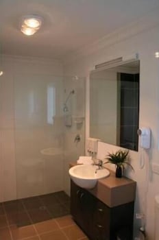 Drover's Motor Inn, Dalby - New Castle Holiday 5