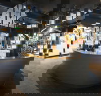 Waterfront Melbourne Apartments - New Castle Holiday