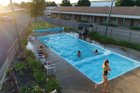 Exies Bagtown - New Castle Holiday 1