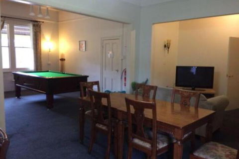 Sav - New Castle Holiday 6