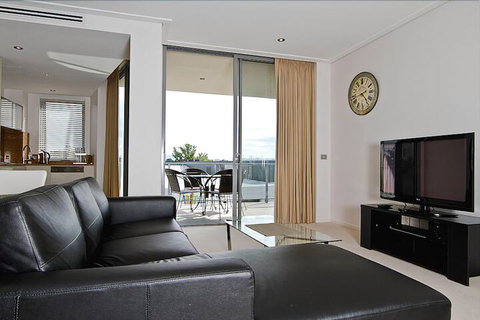 Accommodate Canberra - Glebe Park - New Castle Holiday 4