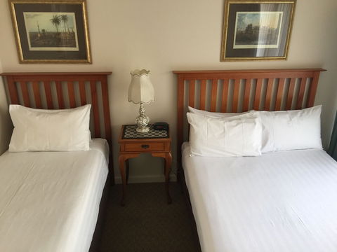 Aberdeen Motor Inn - New Castle Holiday 4