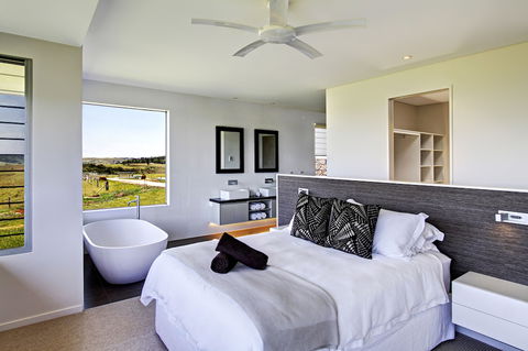 A PERFECT STAY - CapeView - New Castle Holiday 5