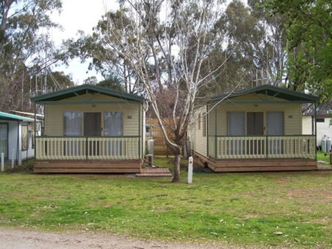 Cohuna Waterfront Holiday Park - New Castle Holiday 1