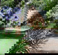 Witches Falls Cottages - New Castle Holiday