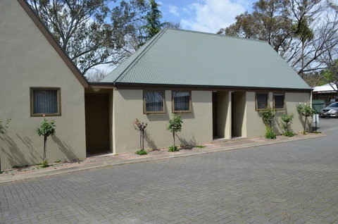 Hahndorf Motel - New Castle Holiday 0