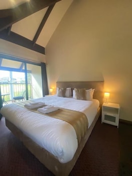 Hahndorf Motel - New Castle Holiday 2