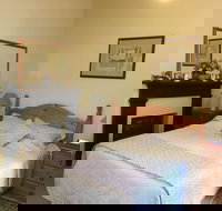 Victoria House - New Castle Holiday