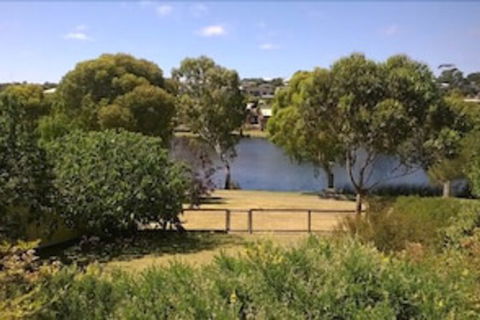 Bluewaters Apartments Ocean Grove - New Castle Holiday 1