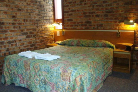 Blakehurst Motor Inn - New Castle Holiday 7