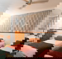 Cedar Lake Country Resort - New Castle Holiday