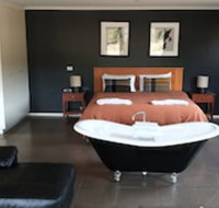 Blaze Rock Retreat - New Castle Holiday