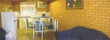 Citrus Motel - New Castle Holiday 2