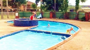 Eden Nimo Motel - New Castle Holiday 5