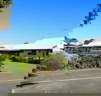 Torquay Tropicana Motel - New Castle Holiday