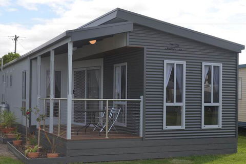 Holiday Lifestyle Henty Bay Portland - New Castle Holiday 4