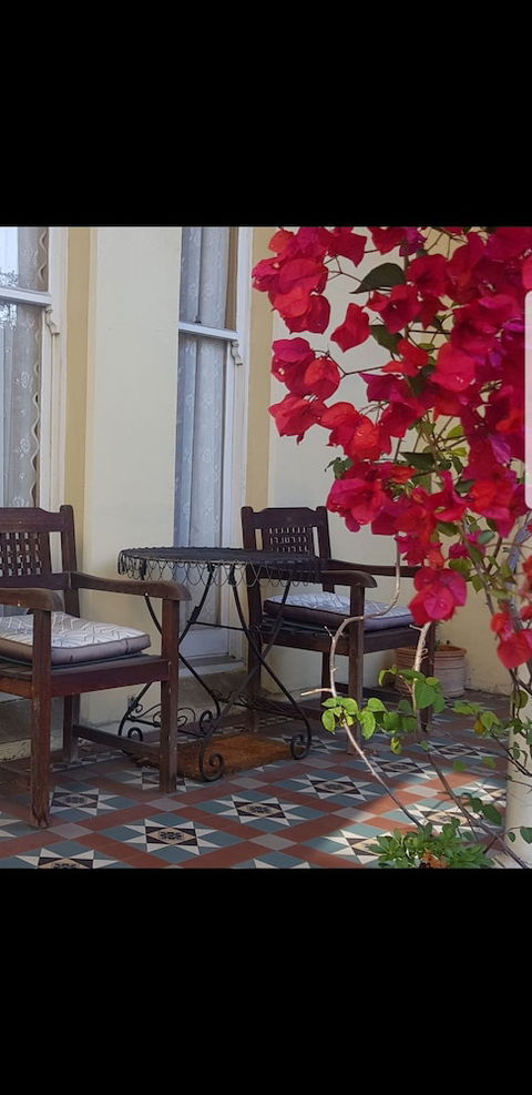 Verona Guest House - New Castle Holiday 0