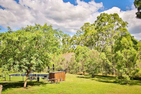 Boonah Valley Motel - New Castle Holiday 6