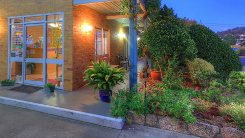 The Vines Motel And Cottages - New Castle Holiday 3