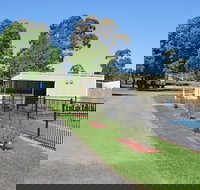 Avondel Caravan Park - New Castle Holiday