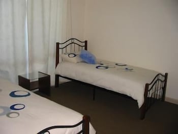 Coull Waters Holiday Apartments - New Castle Holiday 2