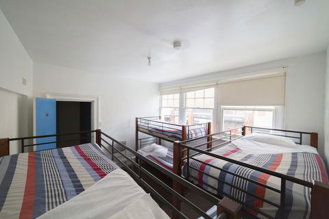 Brunswick Hotel Hostel - New Castle Holiday 4