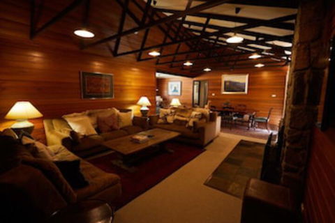 Mowamba River Lodge - New Castle Holiday 0
