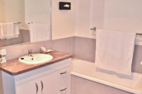 Swagsman Motel Miles - New Castle Holiday 0