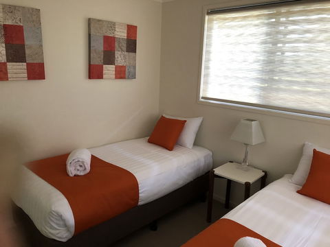 21 On Hursley Motel Apartments - New Castle Holiday 4