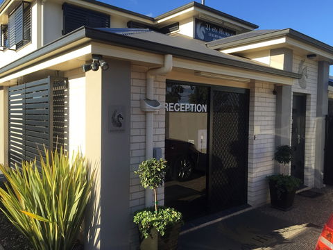 21 On Hursley Motel Apartments - New Castle Holiday 1