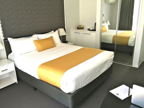 21 On Hursley Motel Apartments - New Castle Holiday 2
