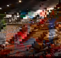 Browns Plains Hotel - New Castle Holiday