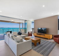 Mirage Whitsundays - New Castle Holiday