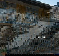 Adrian Motel - New Castle Holiday